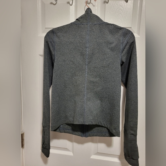 Under Armour jacket size small - Picture 7 of 8